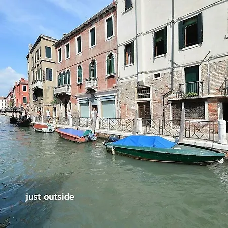 Arriving By Train, 4pax, Aircond, Wifi Appartement