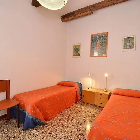 Arriving By Train, 4pax, Aircond, Wifi Appartement Venise